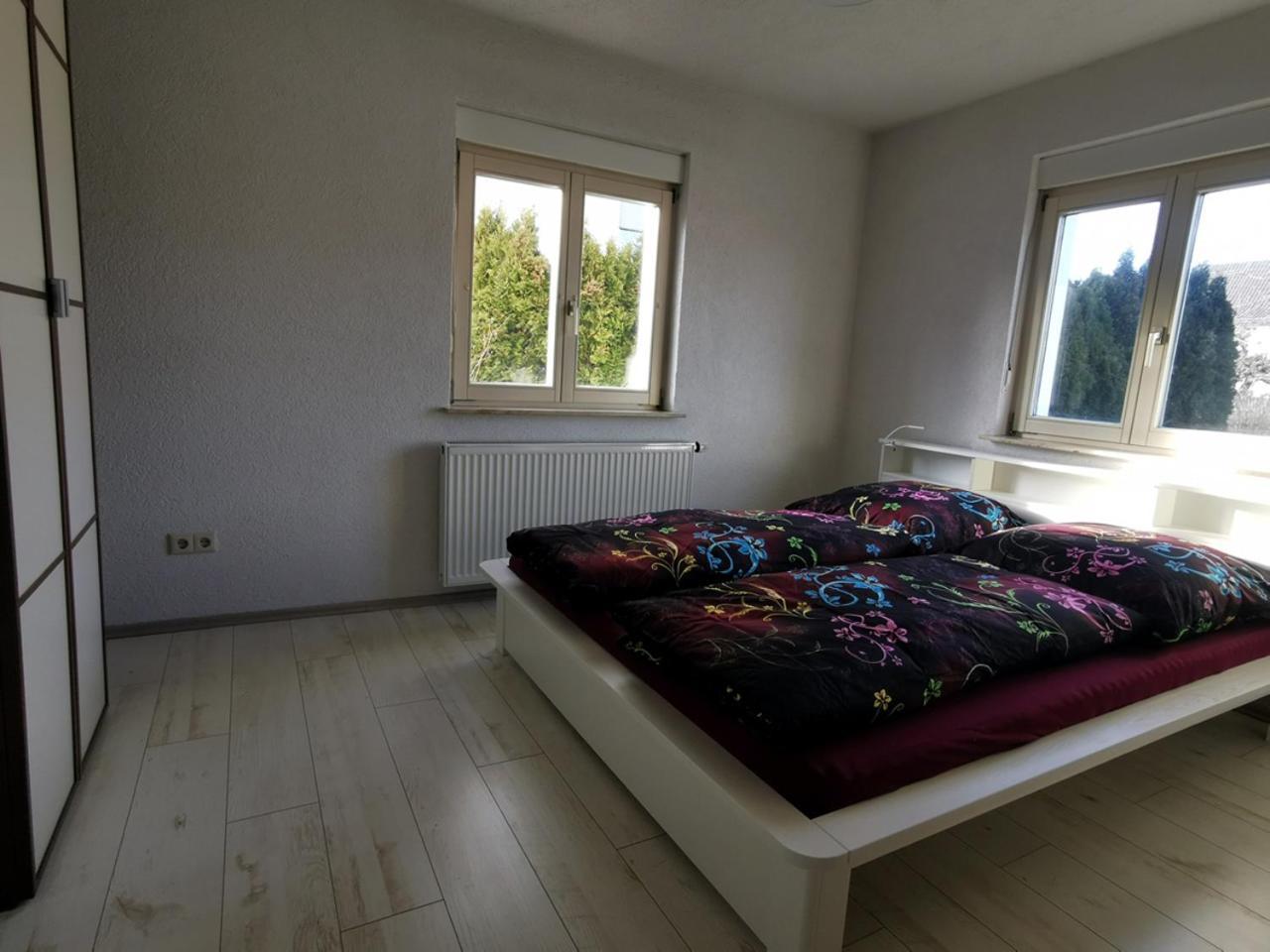 3 Zimmer Ferienwohnung Mit Eigenem Garten Trossingen Extérieur photo